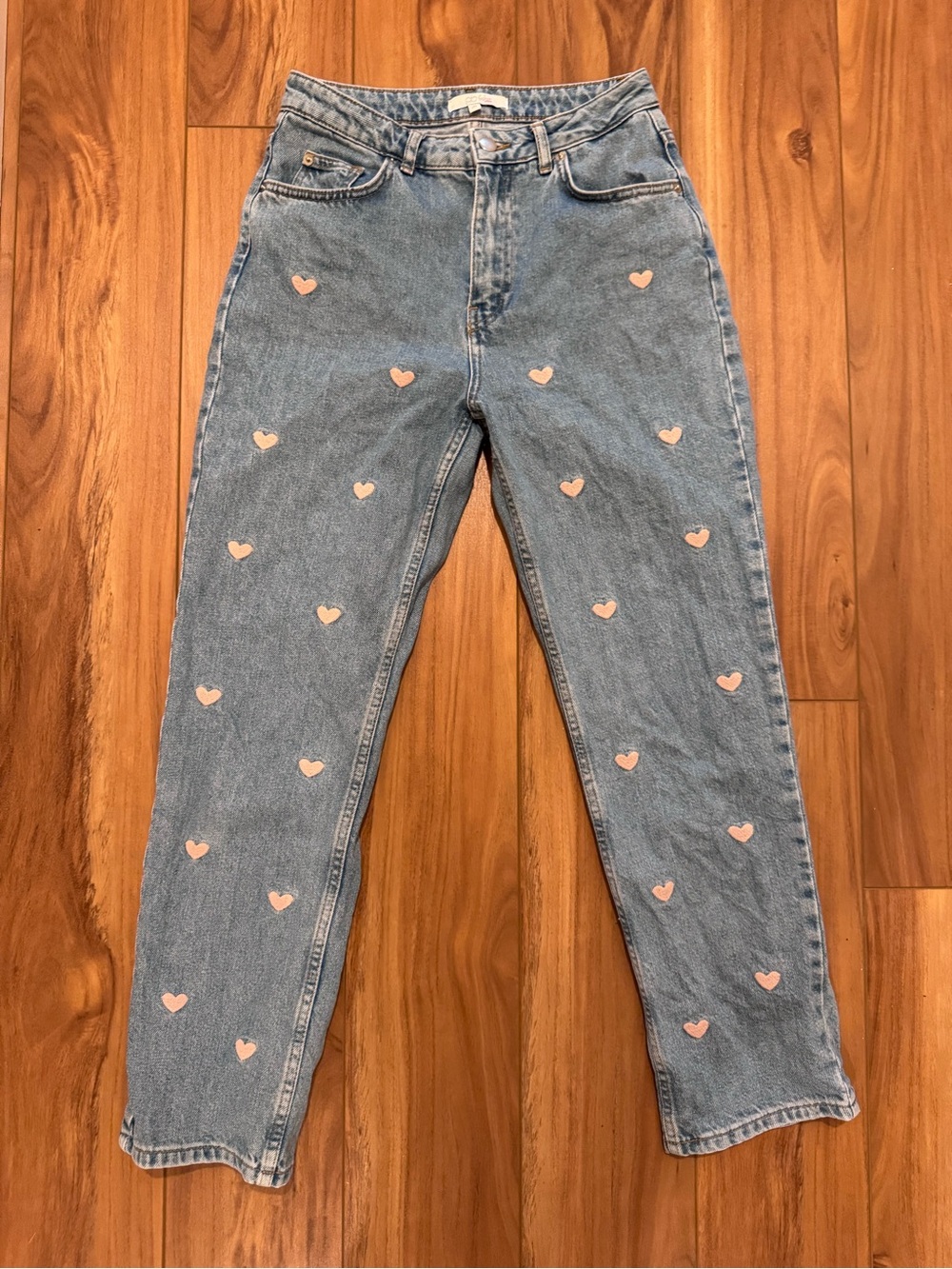 Go Fashion Embroidered Heart Jeans Waist 26